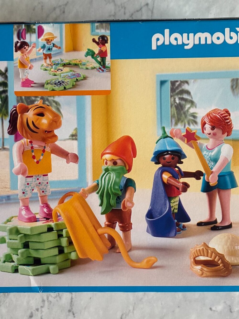 Playmobil Children and costume 70440